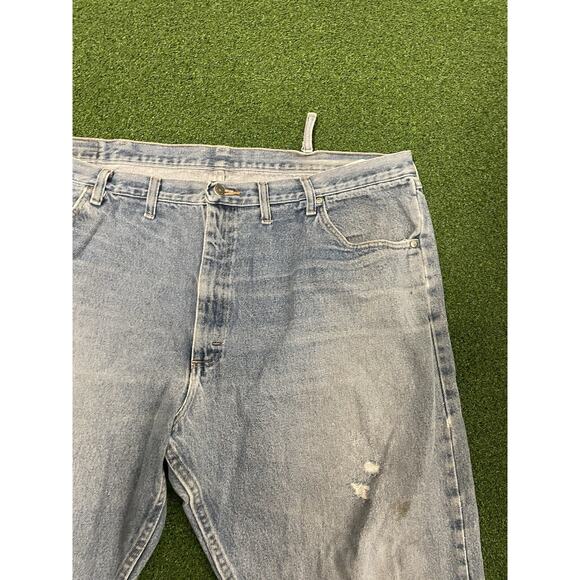 Vintage Wrangler 44x30 Relaxed Fit Blue Jeans Classic Denim Work Pants - Picture 5 of 12